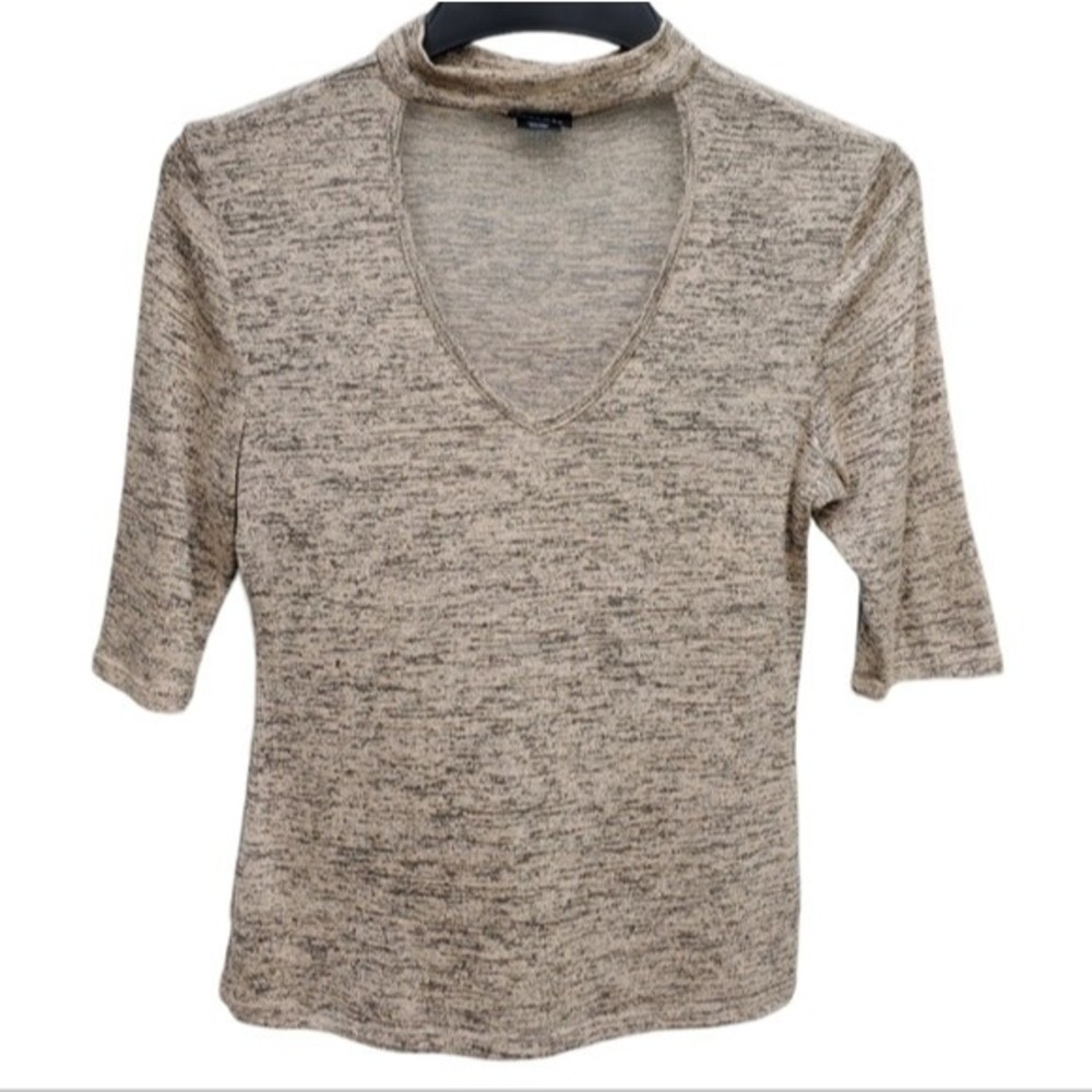 Beige Rue21 Keyhole Top - Picture 6 of 10